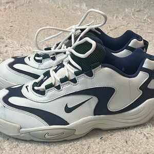 Vintage Nike Air Vengeance Cleats